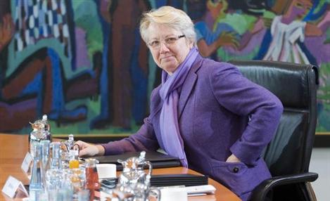 Regierungonline/Bergamnn,Guido